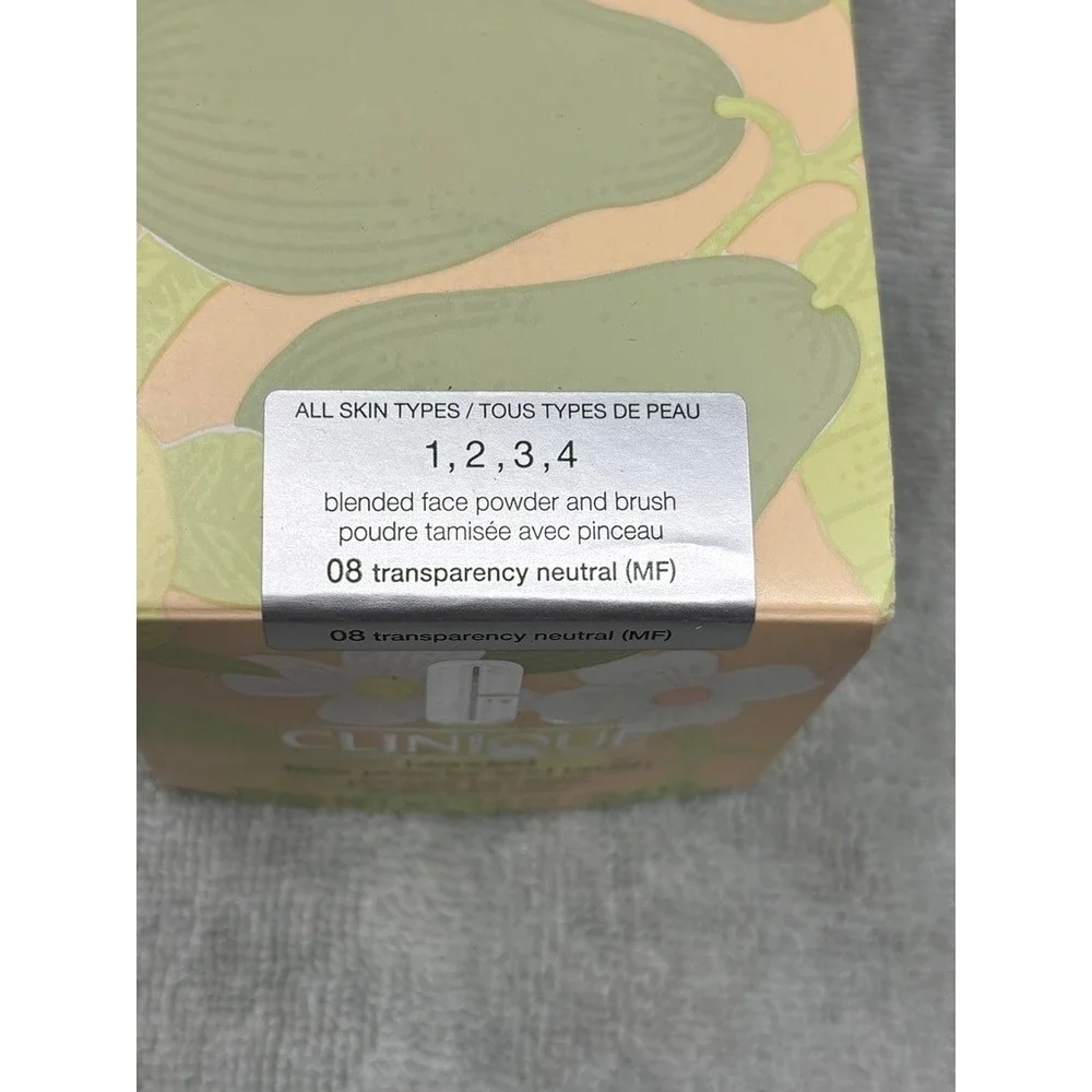 Clinique Blended Face Powder and Brush 08‎ Transparency Neutral 1.2oz NEW